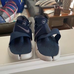 Nike free run motion, like new!